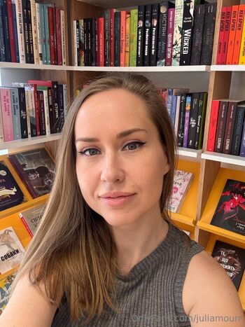juliamourr