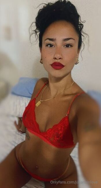 Juliana / julianainlove nude photo #38