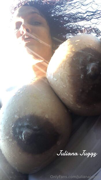 𝙹𝚞𝚕𝚒𝚊𝚗𝚊 ᴶᵃᵐᵃⁱᶜᵃ / julianajuggz / juli.jamaica nude photo #20