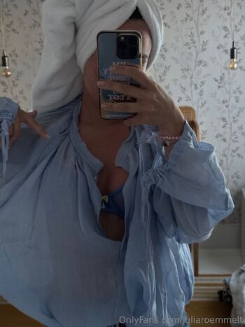 Julia Römmel / juliaroemmelt nude photo #18