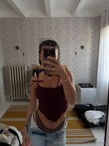 Julia Römmel / juliaroemmelt nude photo #19