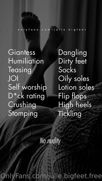 Julie Big Feet FRE / julie.bigfeet.free / juliebigfeet nude photo #37
