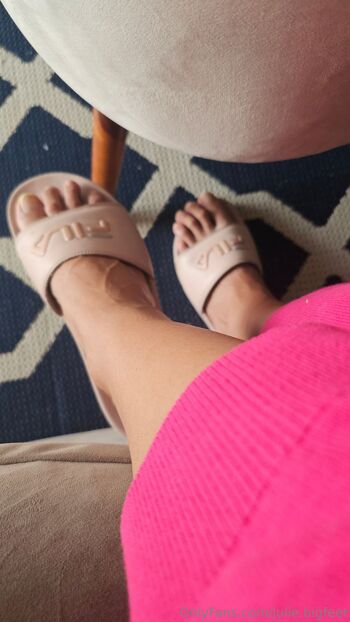 Julie Big Feet VI / julie.bigfeet / juliebigfeet nude photo #34