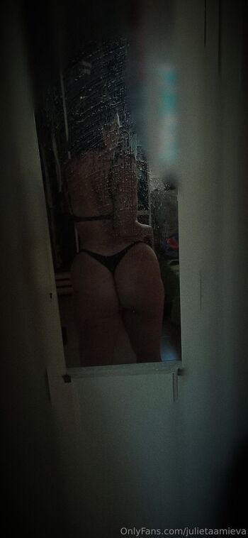 Juliet / julietaamieva nude photo #10