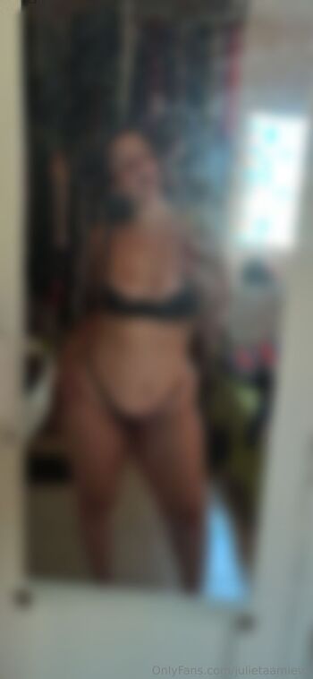 Juliet / julietaamieva nude photo #13