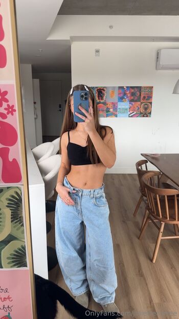 Juliettestj FRE / juliettestjfree nude photo #9