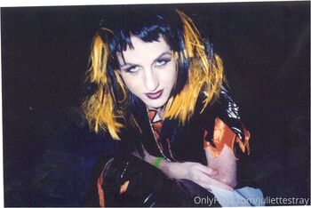 Juliette Stra / juliettestray nude photo #7