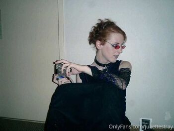 Juliette Stra / juliettestray nude photo #8