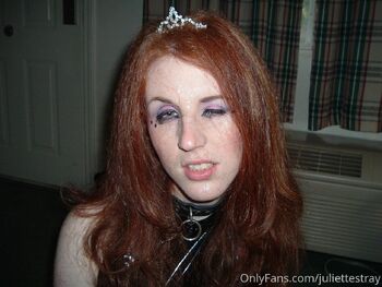 Juliette Stra / juliettestray nude photo #11