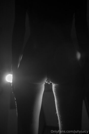 Jull / jullyjuicy nude photo #27