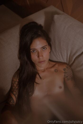 Jull / jullyjuicy nude photo #30