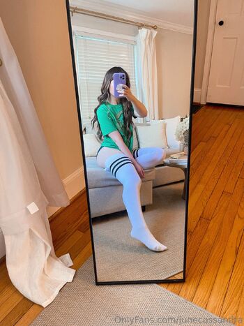 Cassie new girl... / junecassandra nude photo #31