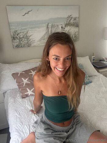 Leila Lov / jungleangel nude photo #11