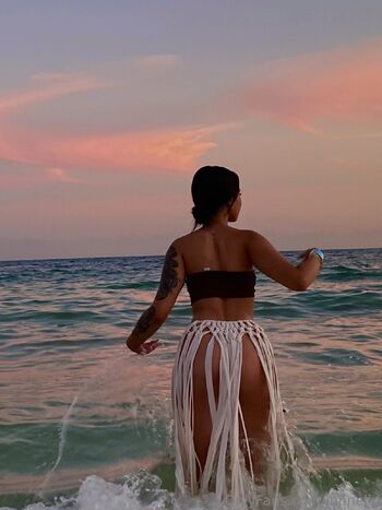 Sweet sinner Junne / junneliu nude photo #12