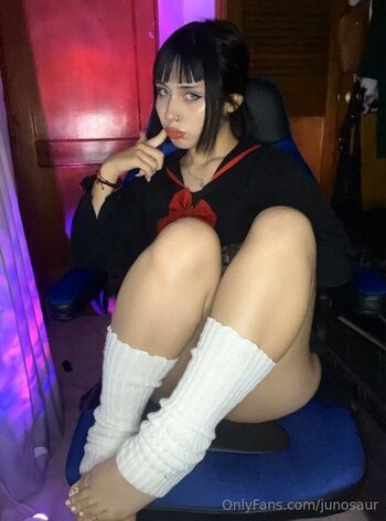 Jun / junosaur nude photo #12