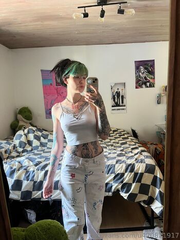 Lilit / juste.lilith nude photo #16