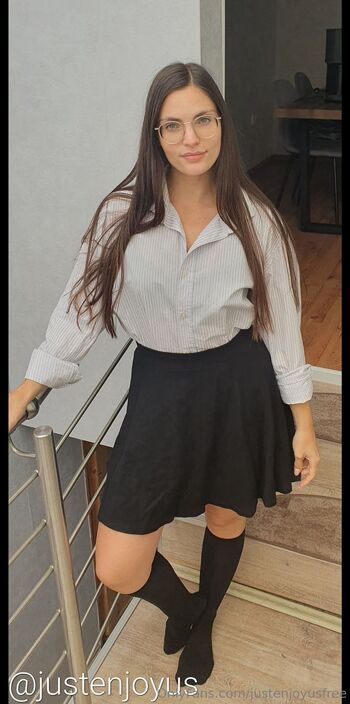 Justenjoyusfre / justenjoyusfree nude photo #2