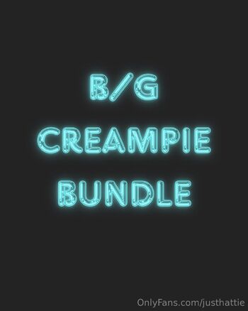 BIGGEST TITS IN THE UK / justhattie nude photo #6