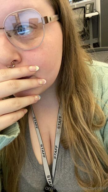 Just Peachy / justpeachyy1997 nude photo #9