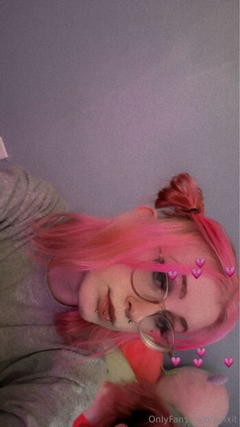 OnlyFans / jynxit nude photo #5