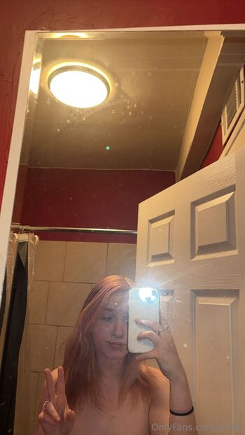 OnlyFans / jynxit nude photo #13