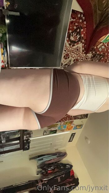 OnlyFans / jynxit nude photo #36