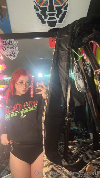 OnlyFans / jynxit nude photo #37