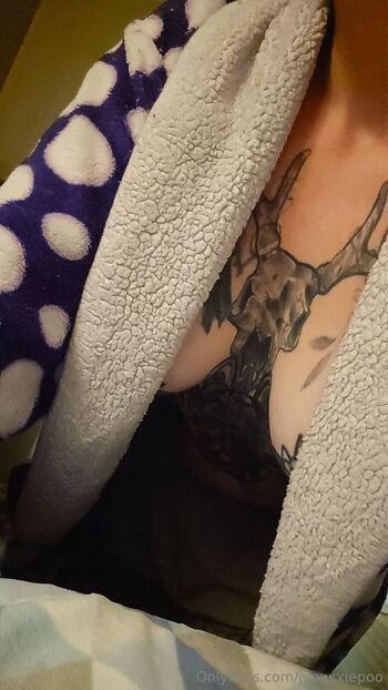 Crazy daisie / jynxxxiepoo nude photo #9