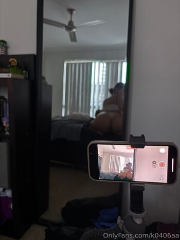 keek / k0406aa nude photo #13