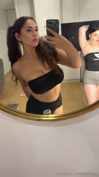 keek / k0406aa nude photo #22