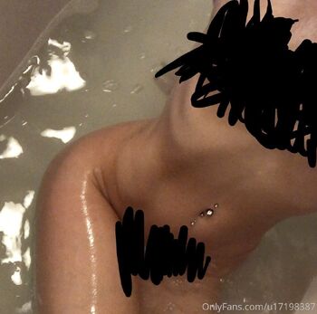 Kaate Stin / kaatestina nude photo #18