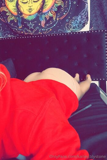 kaile / kailey.blystone nude photo #13