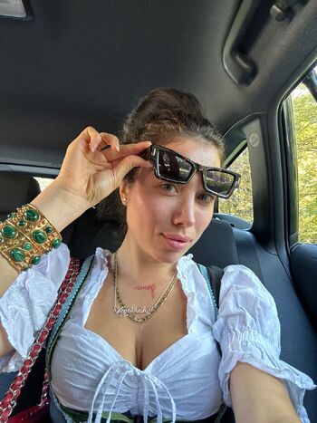 Kaira Xaen wild in 0utd00 / kaira_xaen nude photo #43