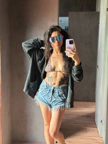 Kaira Xaen wild in 0utd00 / kaira_xaen nude photo #51