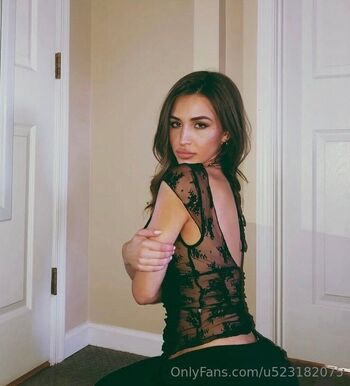 Kaitlin / kaitlingrace nude photo #12