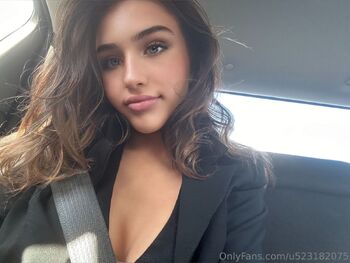 Kaitlin / kaitlingrace nude photo #22