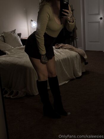 u15353886 / kaleesies nude photo #22