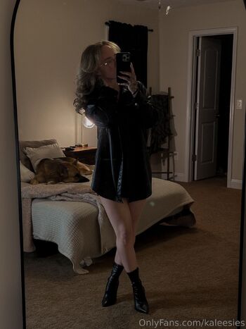 u15353886 / kaleesies nude photo #30