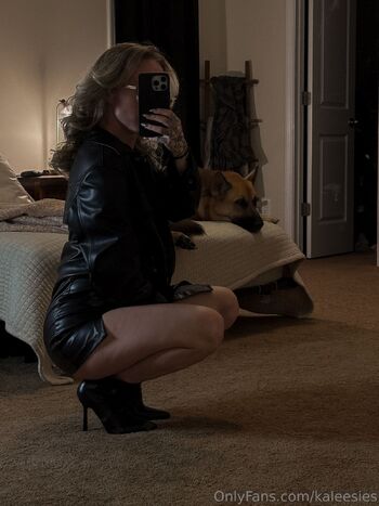 u15353886 / kaleesies nude photo #31