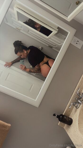 SINGLE MAMA KALI / kalikux nude photo #8