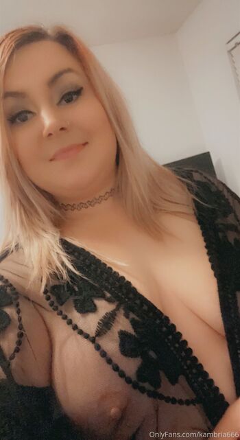 Kambri / kambria666 nude photo #13