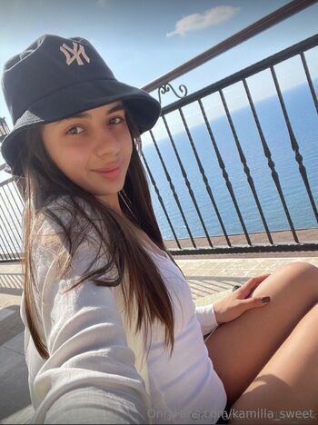 Sweet Kamilla 19 / kamilla_sweet nude photo #32