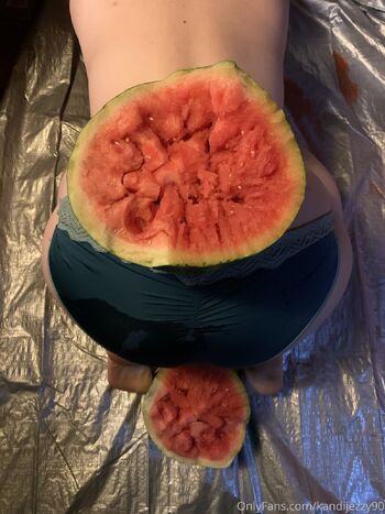 KandiHi / kandijezzy90 nude photo #5