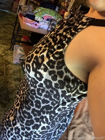 KandiHi / kandijezzy90 nude photo #7