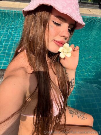 Karin / karinaskinlovers nude photo #27