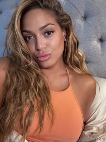 Kariss / karissarivera nude photo #2