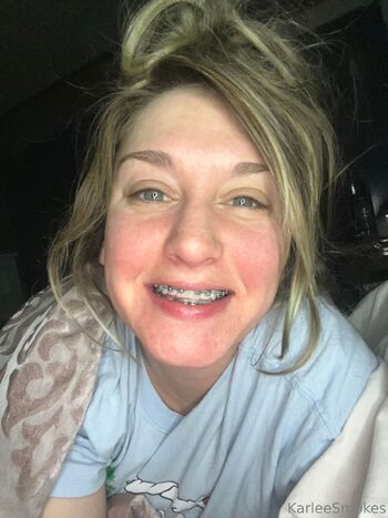 Karlee Smokes PP / karleesmokestease / karleesmokes / karleesmokes_ nude photo #31