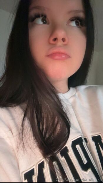 JUNGE KAROLINE / karolin_ka / hier.istkarolinka / karolinkahier nude photo #18