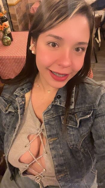 𝓚𝓪𝓻𝓸𝓵 𝓦𝓱𝓲𝓽𝓮 / karolwhitee nude photo #17