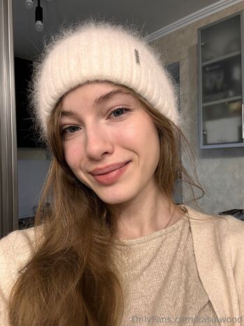 Cassie ur little princesse / kasiawood nude photo #17